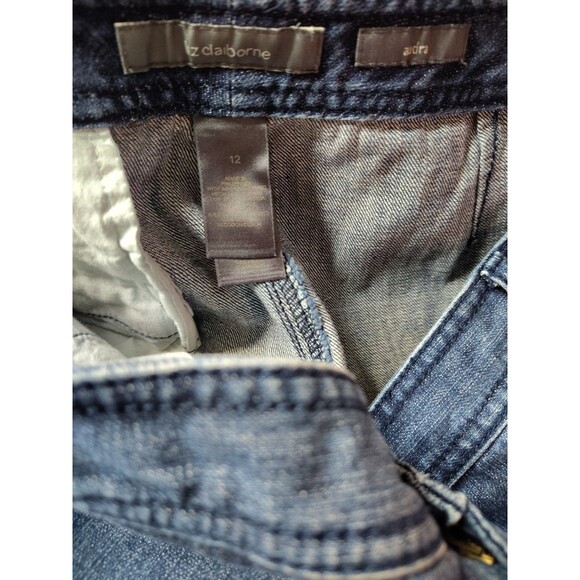 Liz Claiborne Audra Straight Leg Denim Capri Jeans High-rise Size 12 Women's - Picture 8 of 9